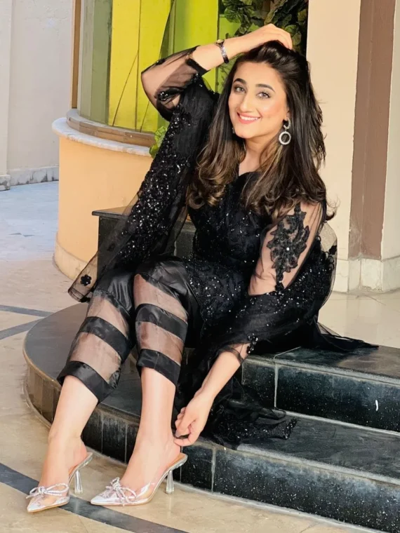 Net Embroidered 3pcs Suite
