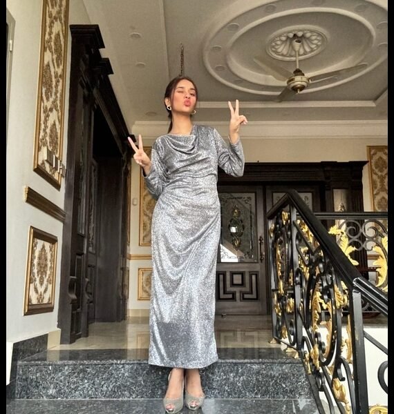 1pcs cowl Neck Maxi