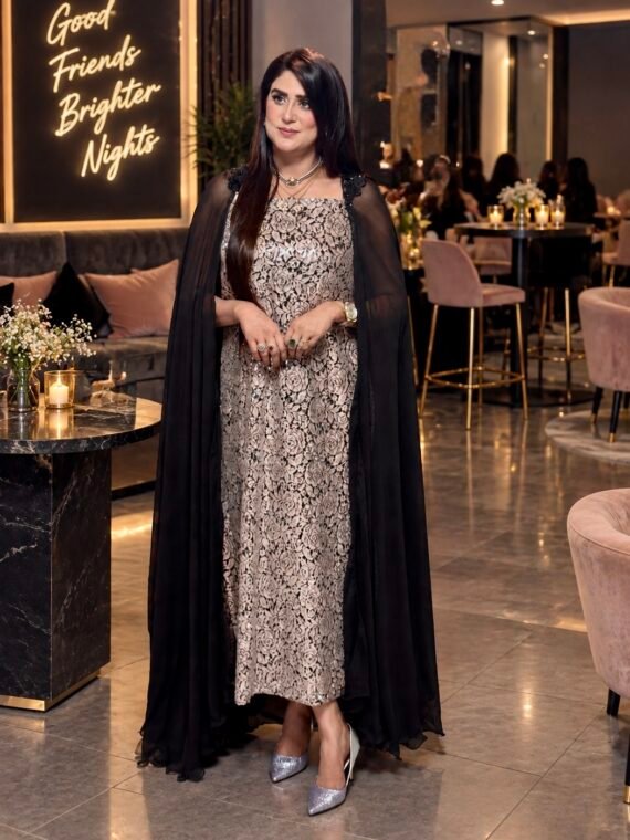 Long Sleeves Chantilly Net Maxi